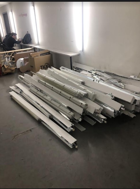 Débarras entreprise à Nice – mobilier de bureau, archives, locaux, recyclage